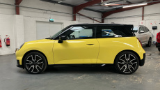 MINI Cooper 135kW E Sport 41kWh 3dr Auto Electric Hatchback